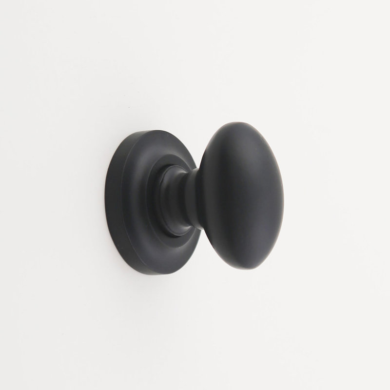 Poignée coquille d'œuf en laiton massif Madelyn Carter Kayla, 1.5", Noir