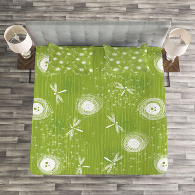 Aedal Green/White Microfiber Bedspread Set