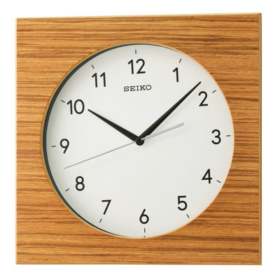 QXA766BLH Wall Clock, Brown