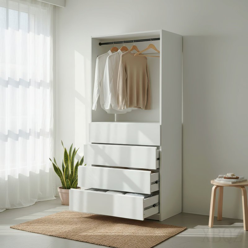 Garde-robe 32 po à quatre tiroirs en bois blanc