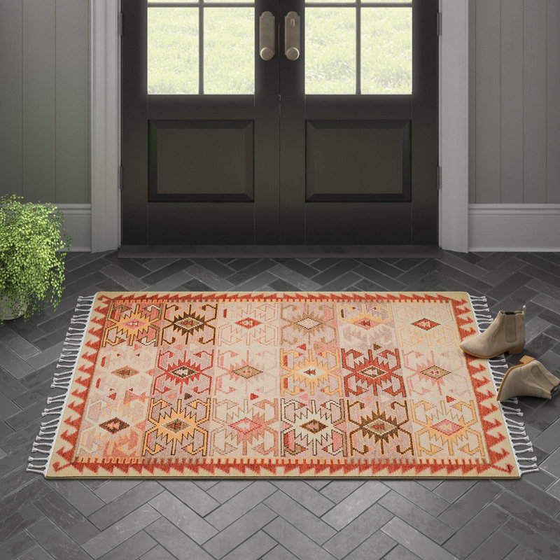 Hand Knotted Wool Southwestern Indoor Rug, Rectangle 3'6" x 5'6"