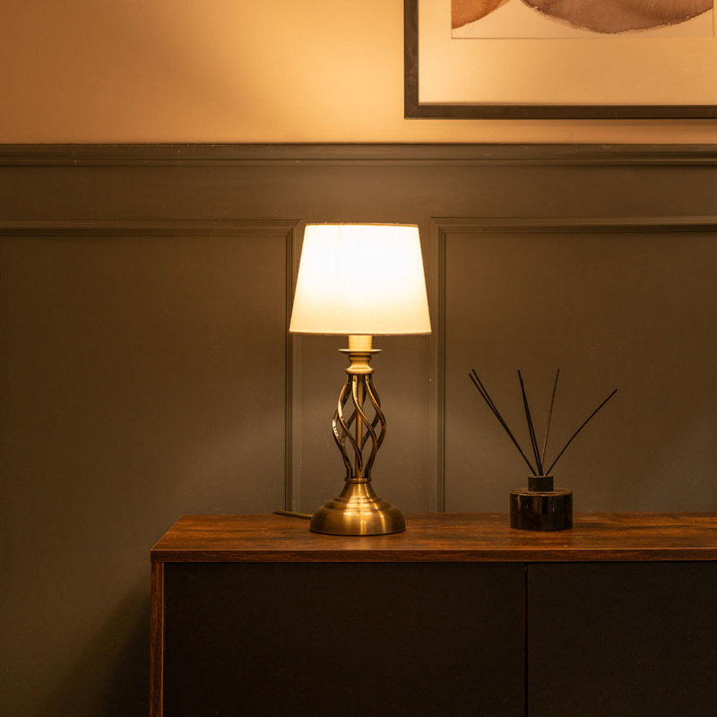 Akrati Metal Table Lamp, Silver