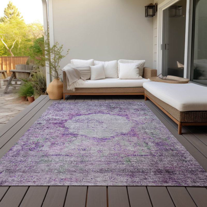Bergquist Oriental Indoor / Outdoor Rug, Rectangle 10' x 14'
