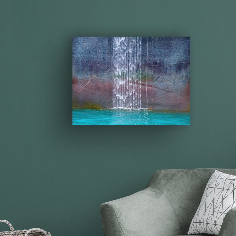 Modern & Contemporary, 14" H x 19" W x 2" D