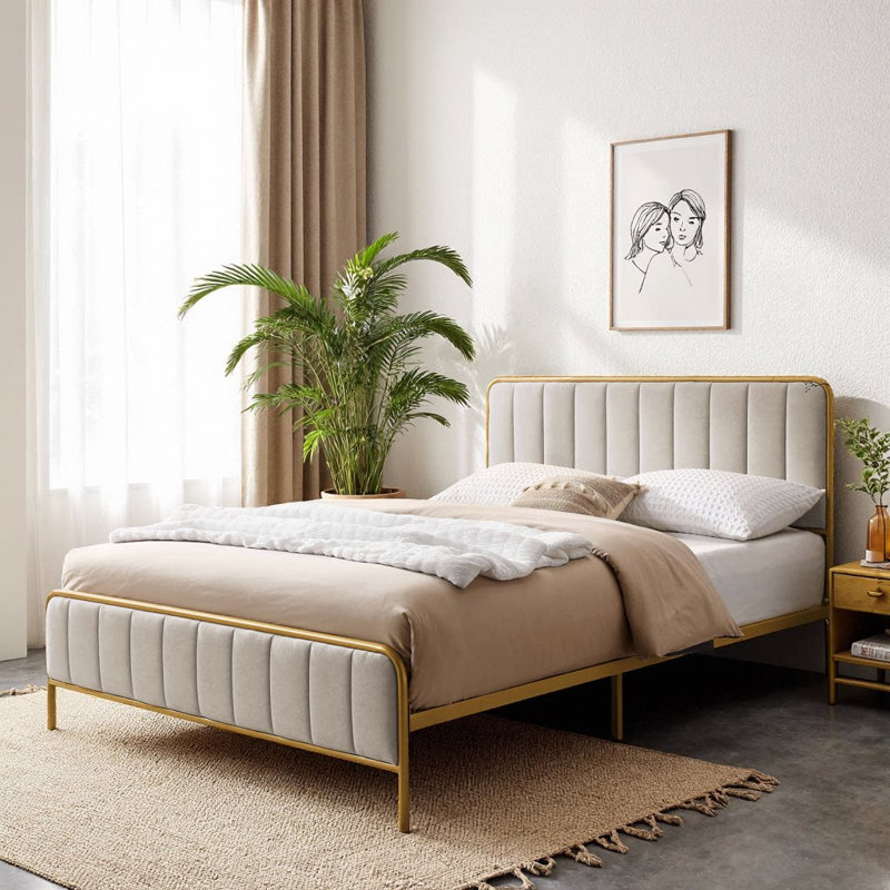 Structure de lit rembourrée avec tête de lit en velours capitonnée | Lit plateforme moderne en tissu doux | Aucun sommier tapissier requis