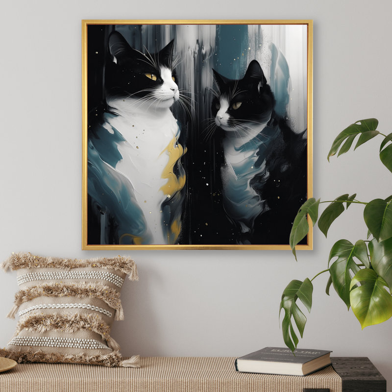 «White and Black Captivating Cats II», reproduction sur toile encadrée, H 16 po x l 16 po x P 1 po, Cadre flottant doré