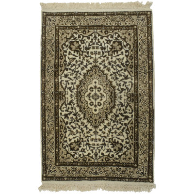 Tapis oriental Messismith à motif floral crème Kirman 2X3