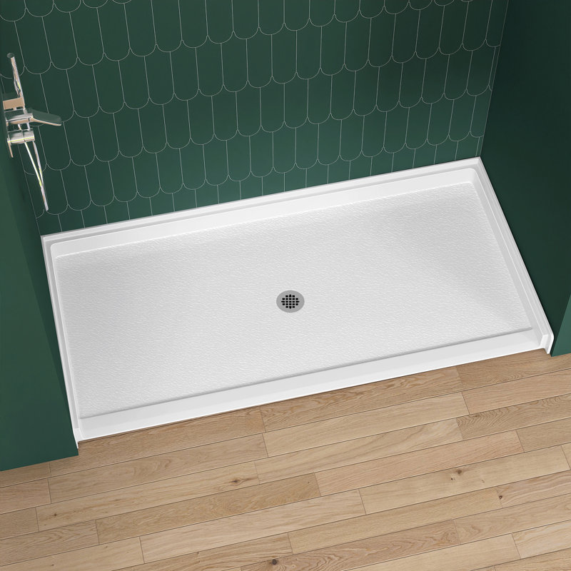 L 72 po x l 36 po Base de douche ADA, Centre