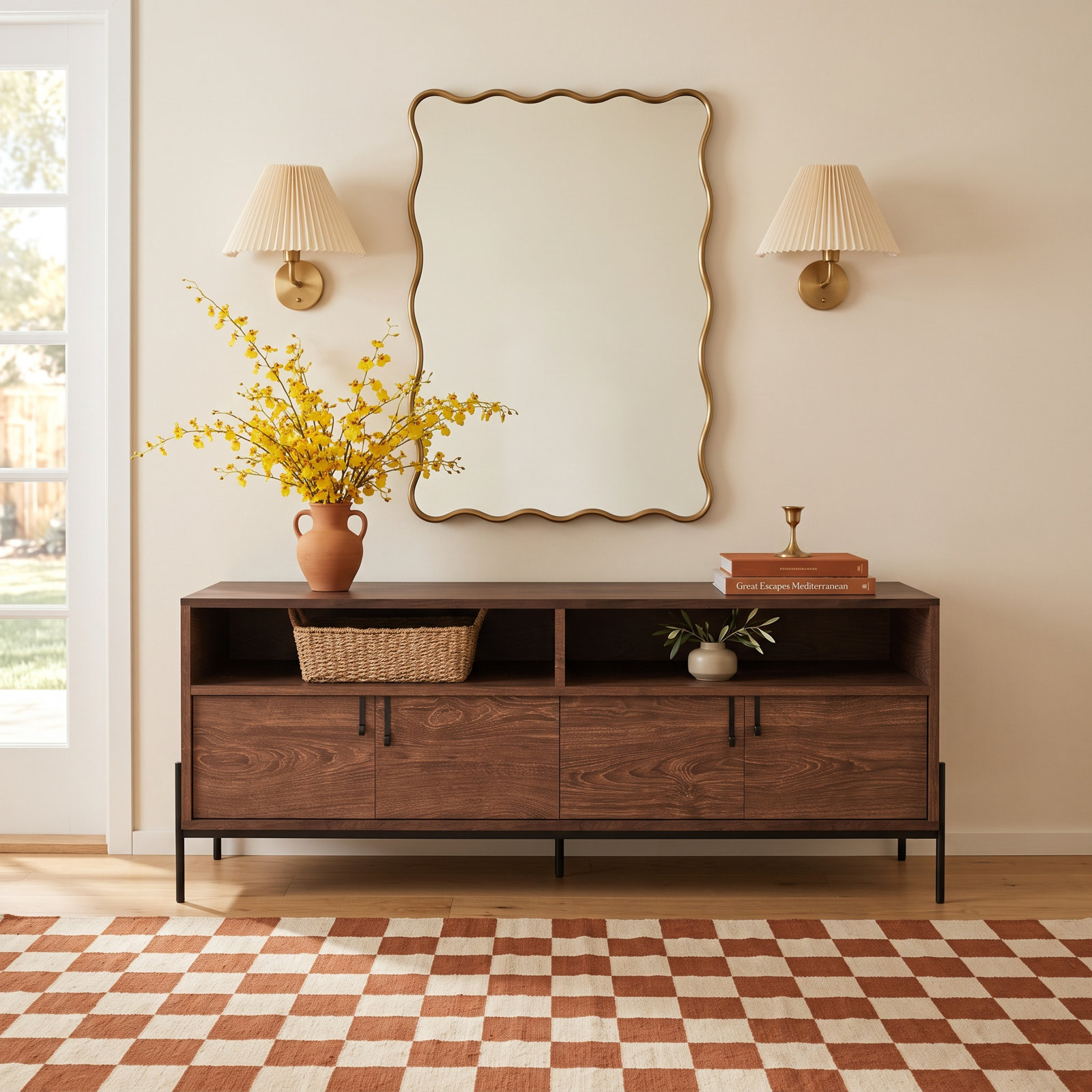 Reinhart Mango Media Console