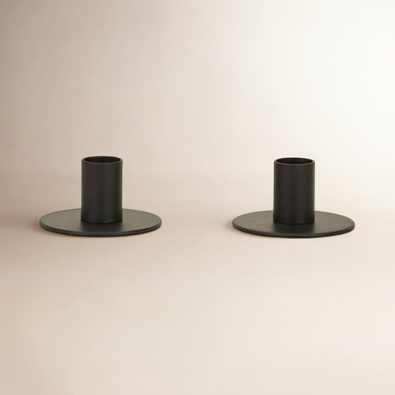 Essential Candlestick, Black