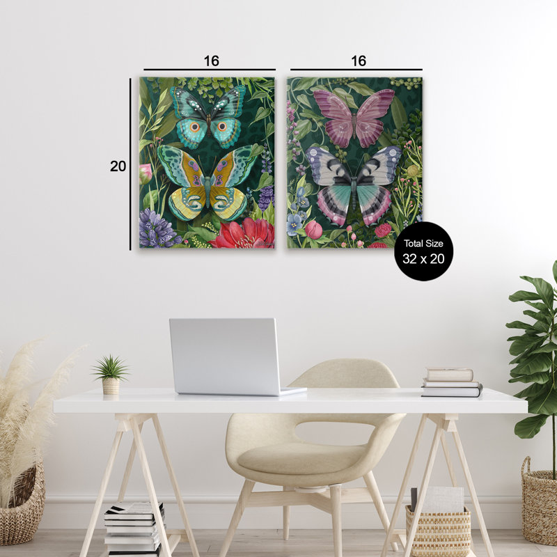 Ensemble de 2 papillons Wild Garden, par Nicole Tamarin, H 20 po x l 16 po