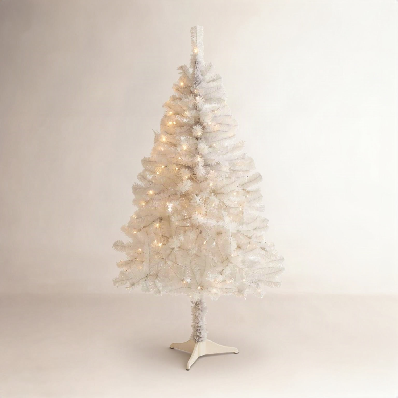 Lighted Artificial Christmas Tree, 5' H