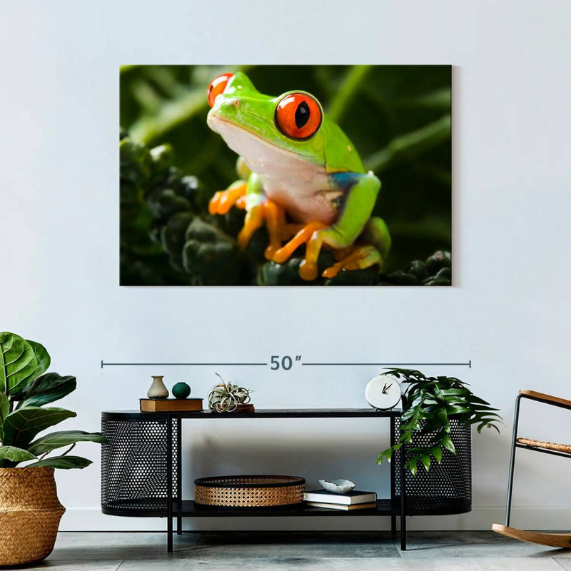 Brampt Tree Frog, 30" H x 45" W