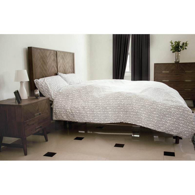 Wilmot Bed, Super King (6')