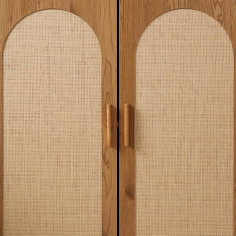 Armoire de rangement en osier de style médiéval