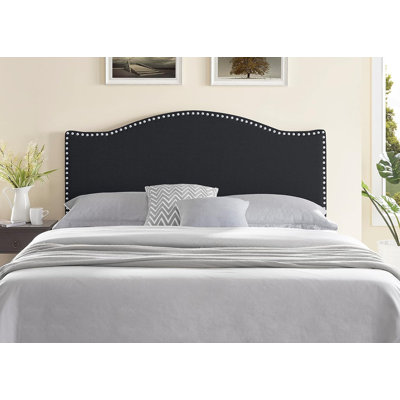 Tête de lit tapissier à garniture cloutée en tissu de lin, pieds en métal