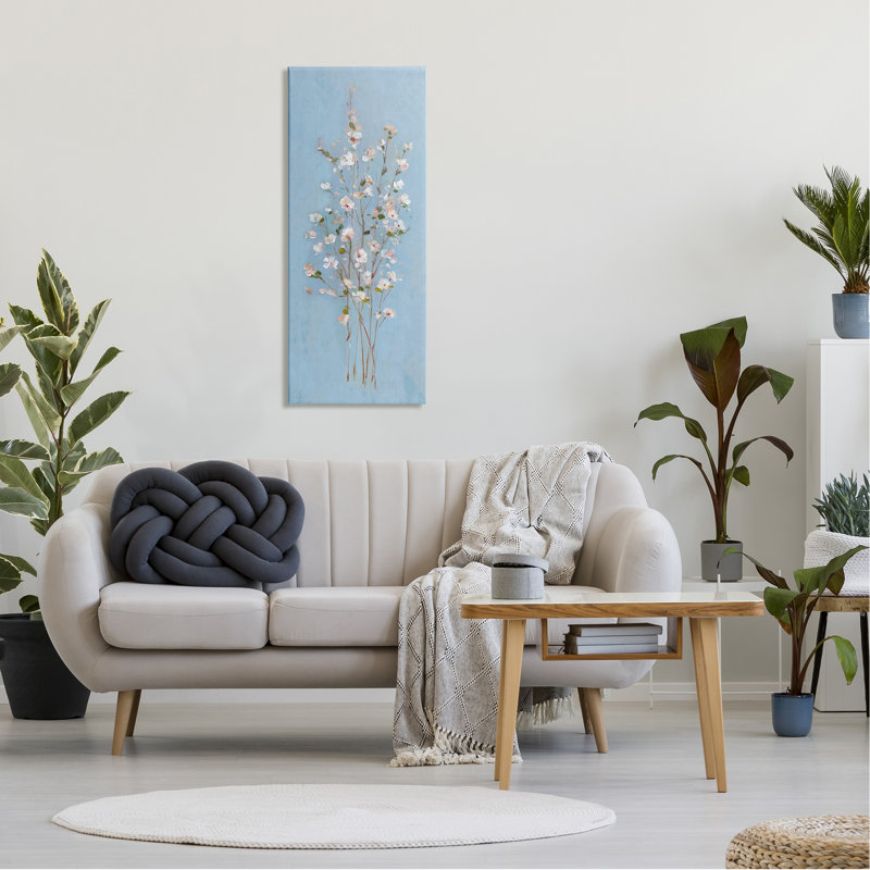 Simple motif floral de tiges florales sur fond bleu par Sally Swatland - Peinture, Toile tendue, H 40 po x l 17 po x P 1,5 po