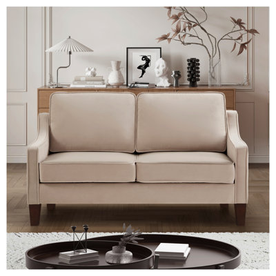 Canapé moderne en velours taupe avec accoudoirs carrés et structure en bois d'hévéa