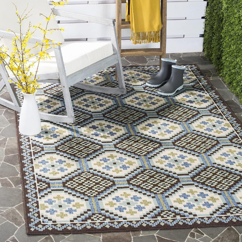 Tapis d'intérieur / extérieur à motif géométrique Veranda Performance, Rectangle 5 pi 3 po x 7 pi 7 po
