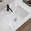 Lavabo rectangulaire encastré en céramique blanc laiteux de 56 x 38 cm avec trop-plein