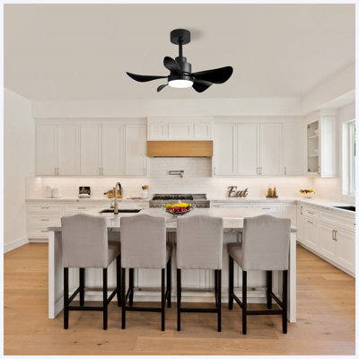 Ventilateur de plafond de 28 pouces avec lumière, 5 pales en ABS, télécommande, moteur à courant continu réversible à 6 vitesses pour le salon, la chambre à coucher et la salle à manger