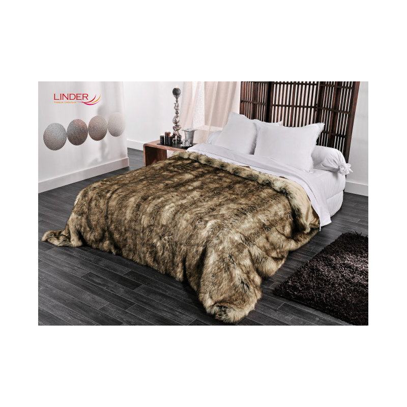 Dandridge Animal Print Bedspread, 230 x 250 cm