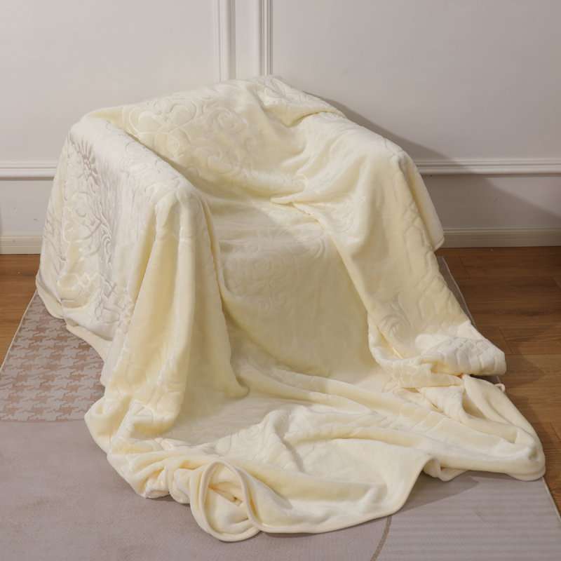 Embossed Throw Soft Warm 300 GSM Polyester Blankets Bed Sofa Large 200 x 240 cm, Cream