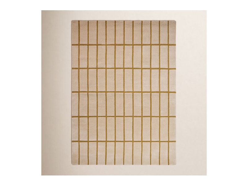 Hand Tufted Geometric Area Rug in Yellow