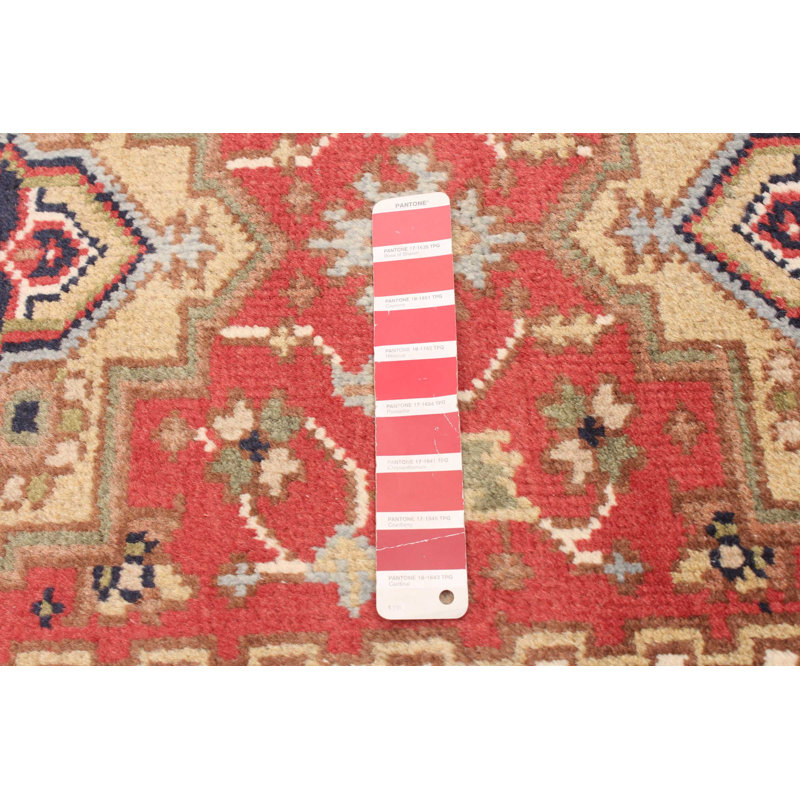 Tapis rouge Serapi Heritage 2 pi 8 po x 8 pi 0 po