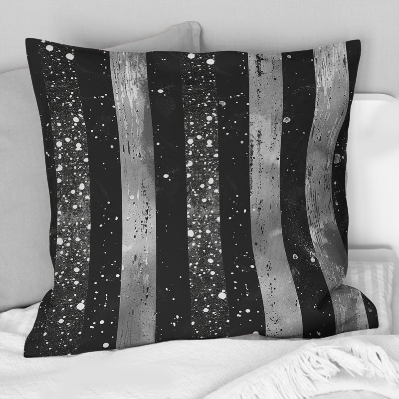 Coussin décoratif Sparkling Stripes - Glam, H 16 po x l 16 po, Gris/argent