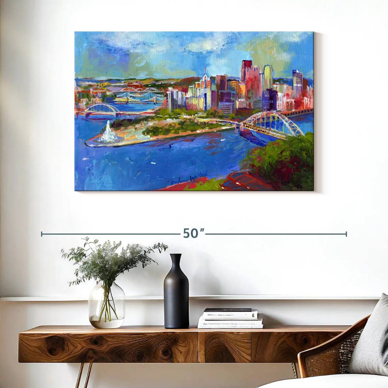 Nicci Pittsburgh, 26" H x 39" W
