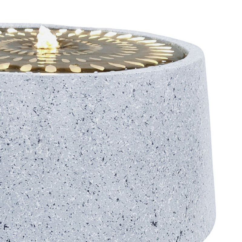 Outdoor Metal Fountain with Lights