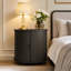 Table de chevet cylindrique de style Mid-Century avec station de recharge-1902433675
