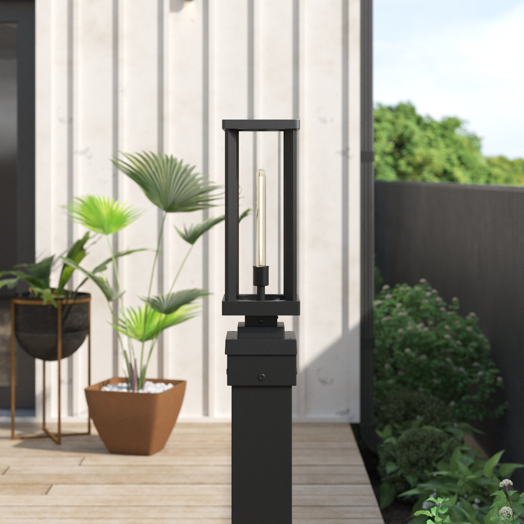 Fort Washington Pier Mount Light Mercury Row®