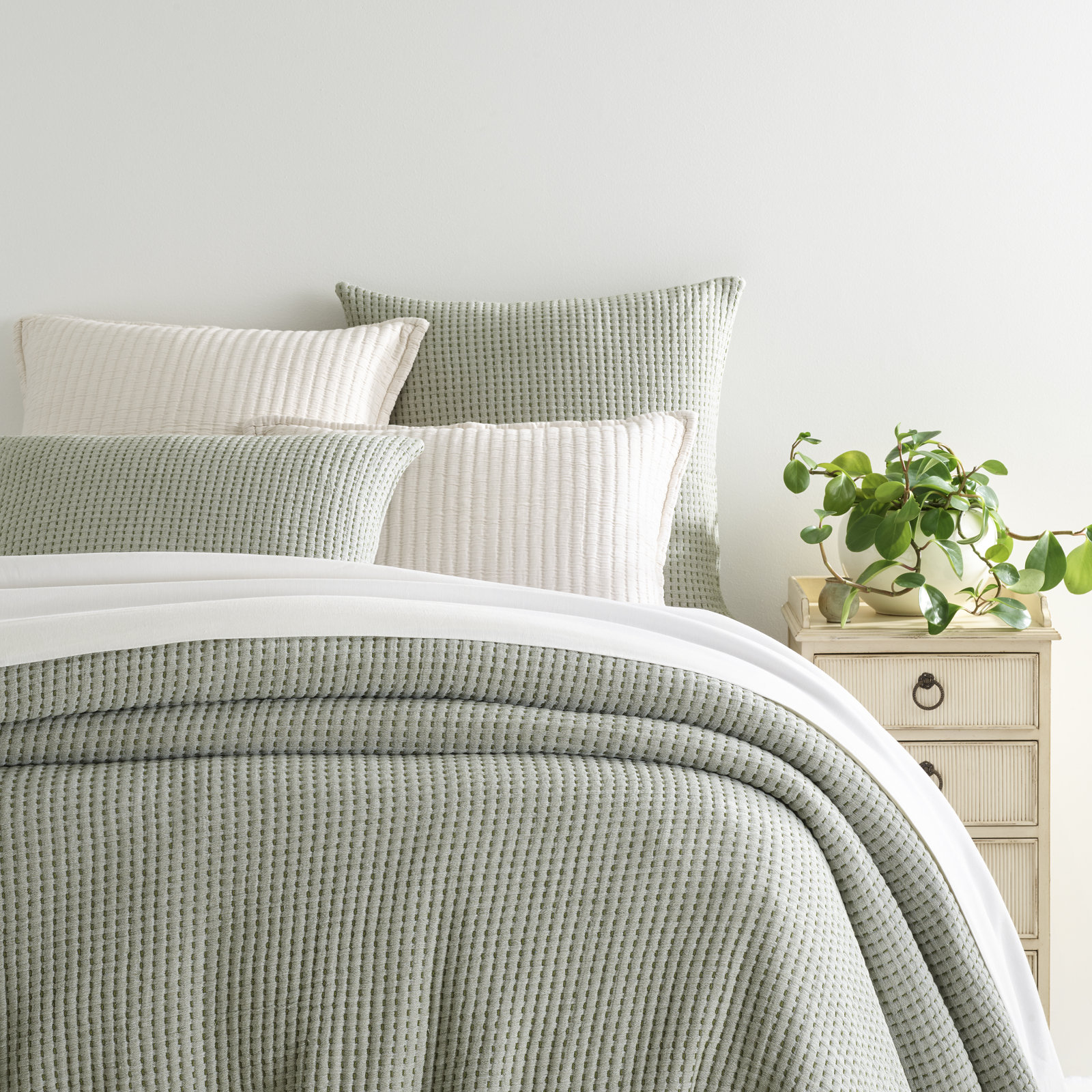 Pick Stitch Matelasse Coverlet, Queen Coverlet, Evergreen
