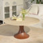 Table basse ronde Mid-Century à texture de travertin avec base en bois massif glamour pour le salon ou le bureau-1359738844-1368410794