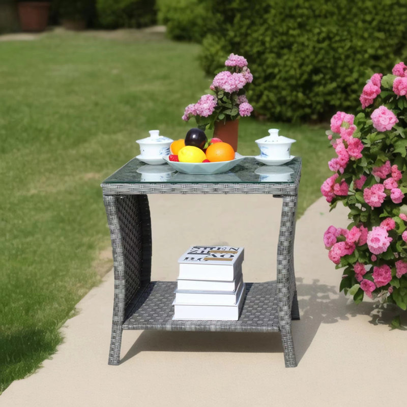 Table basse pour l'extérieur avec 1 table basse en verre trempé transparent , Gris, 21" H x 19.25" L x 19.25" W
