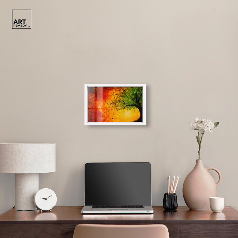 «Fire and Ice Tree I Shadowbox Print Nature» par Art Remedy, H 11 po x l 16 po, Blanc