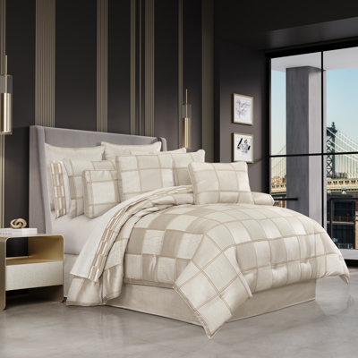 Brando - Flax King 4Pc. Comforter Set
