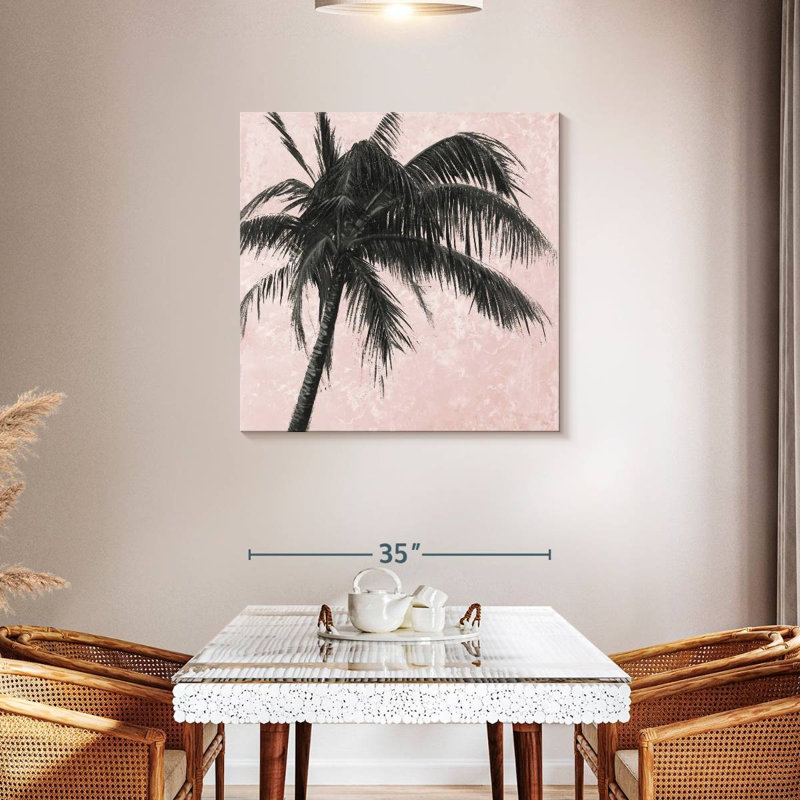 Palmier gris Harnek sur fond rose II, H 36 po x l 36 po
