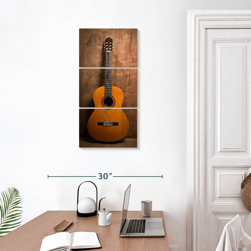 Guitare classique, H 32 po x l 15 po