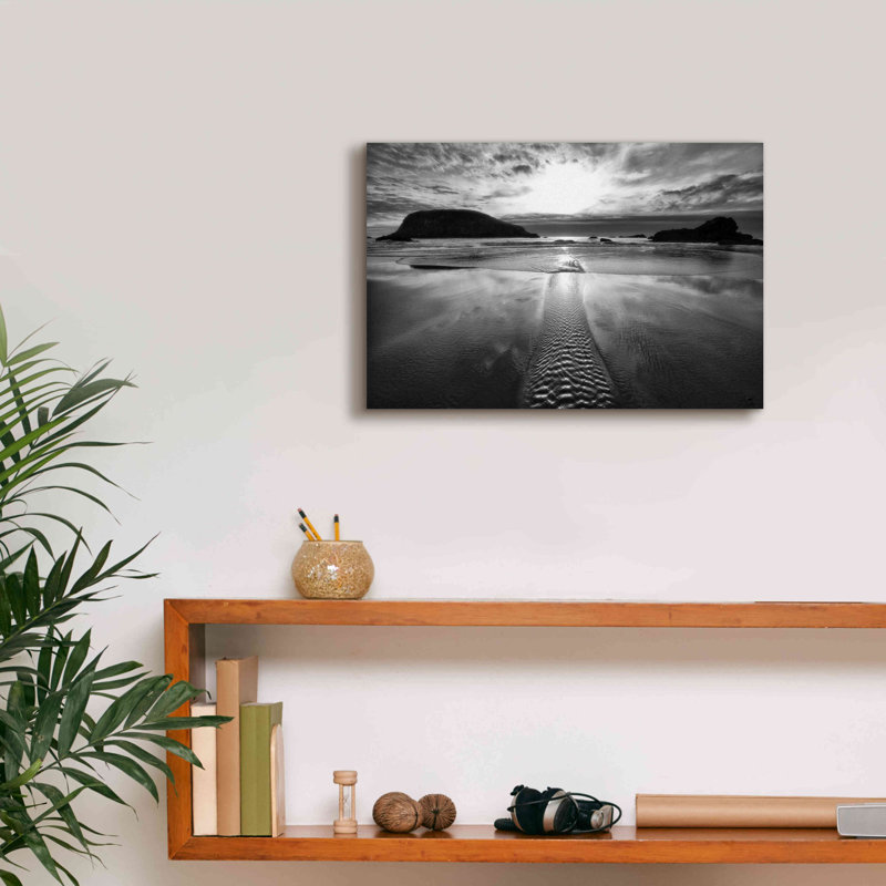 «Harris Stream 1 B&W» par Thomas Haney, estampe numérique sur toile, H 12 po x l 18 po x P 0,75 po