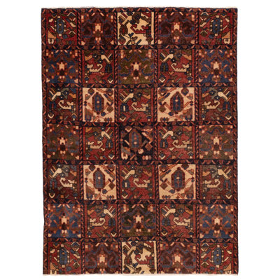 Andelz Red Rug 4'6" x 6'0"