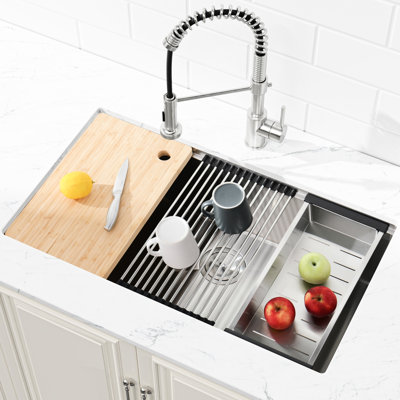 Évier de cuisine encastrable en acier inoxydable 33 x 19 avec planche à découper. Acier 304, corrosion. Scratch - Surface. Bol simple spacieux. Effet d'insonorisation. Évier à coins arrondis. Et élégant.