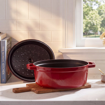Staub Cast Iron Coq au Vin Cocotte