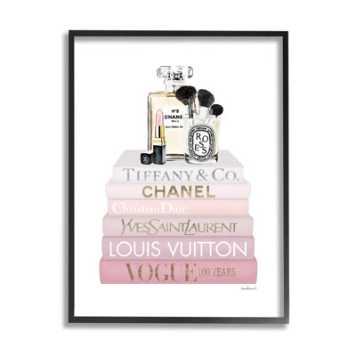 «Deluxe Deluxe fragrance and cosmétiques Glam Pink Bookstack Grey Farmhouse