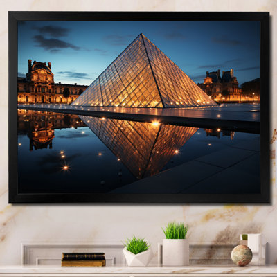 " France Louvre Illumination I "