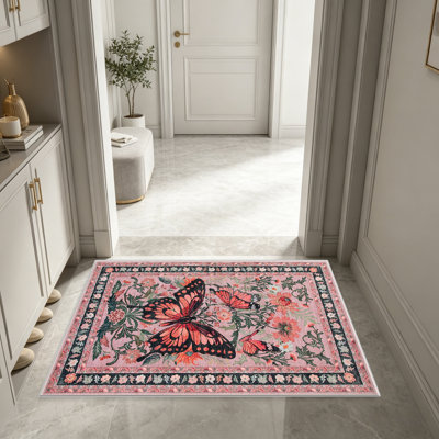 Tapis à motif floral rose papillon rétro pour le salon, doux et confortable, convient à toutes les saisons, facile à entretenir, tapis d'intérieur lavable à la machine, sous la ferme pour la chambre à coucher, la salle à manger, le bureau, le patio, le balcon, la décoration intérieure