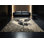 Tapis beige moelleux et moelleux à motif arqué et glamour Sedgley