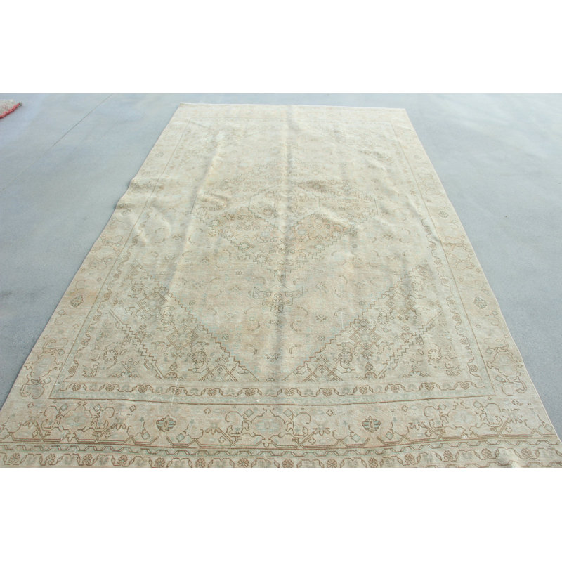 Grand tapis turc tissé à la main authentique présentant un élégant motif beige pour le salon et la chambre à coucher